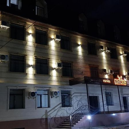 Nomad Hotel Bishkek Halal Esterno foto