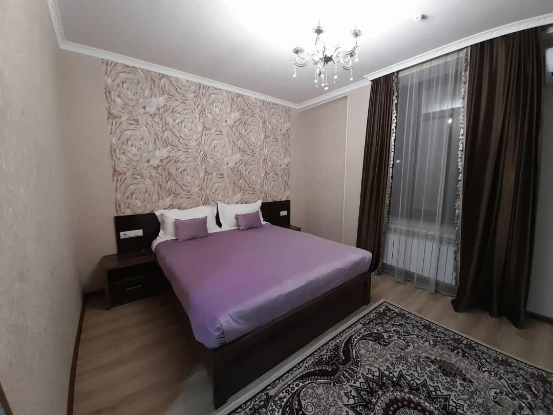 Nomad Hotel Bishkek Halal Esterno foto
