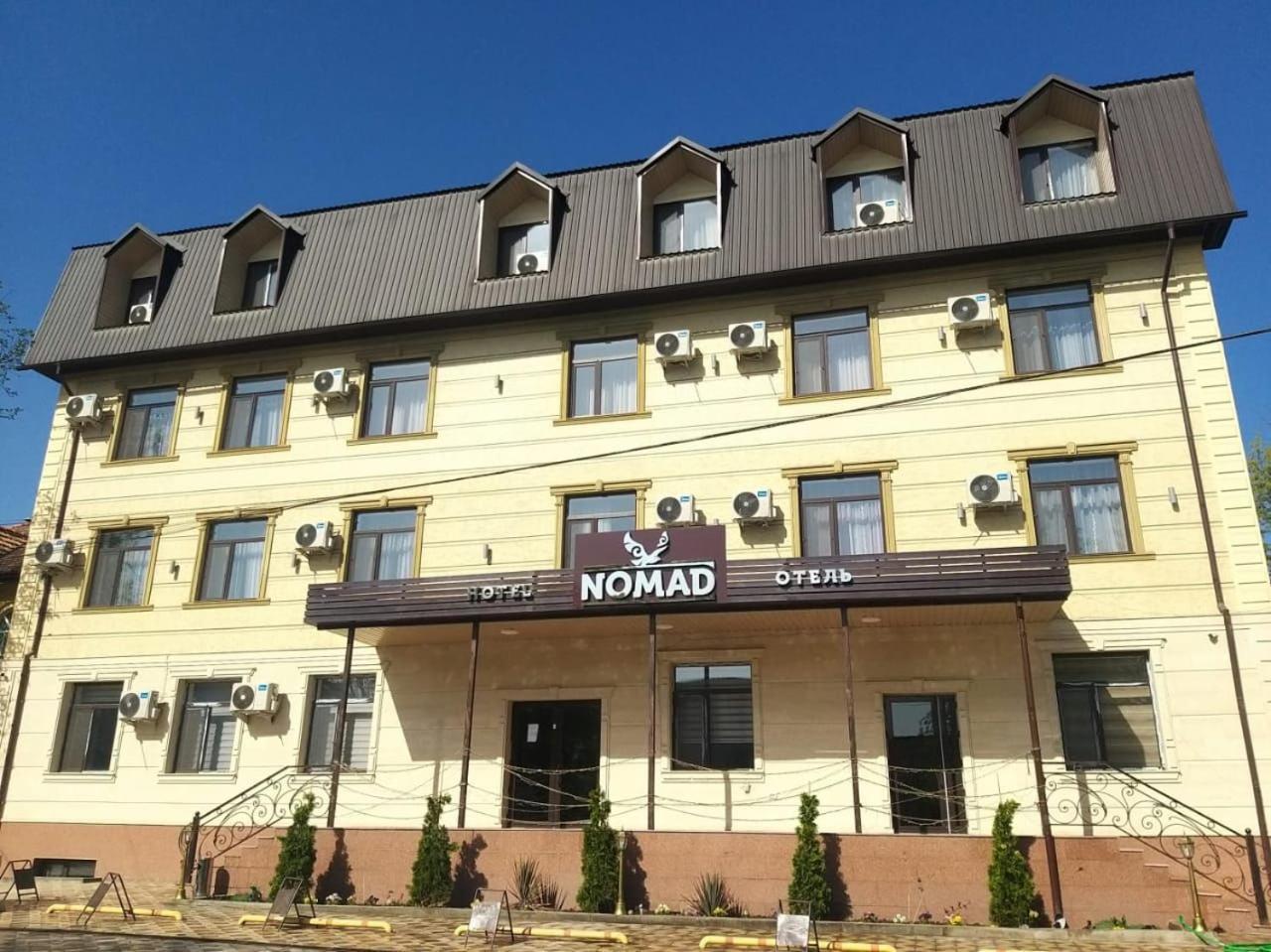 Nomad Hotel Bishkek Halal Esterno foto